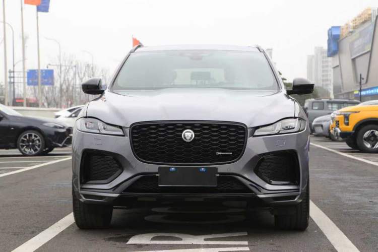 Used Jaguar F-PACE 2024 P250 R-Dynamic SE Exterior 1