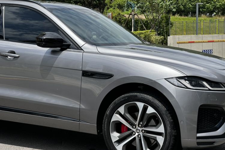 Used Jaguar F-PACE 2024 P250 R-Dynamic HSE Exterior 1
