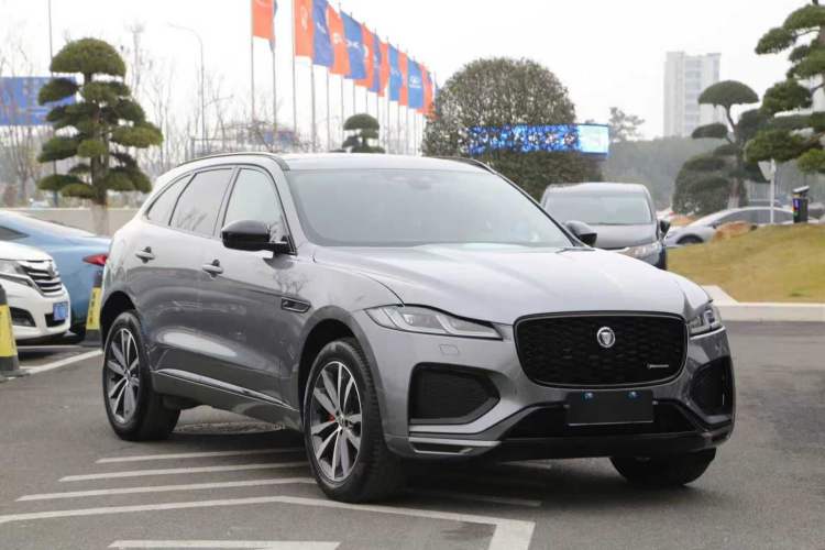 Used Jaguar F-PACE 2024 P250 R-Dynamic SE Exterior 2