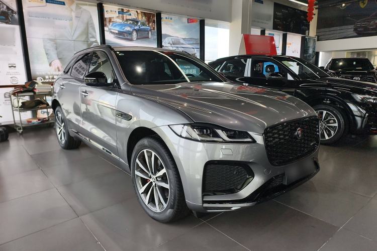 Used Jaguar F-PACE 2024 P250 R-Dynamic SE Exterior 2