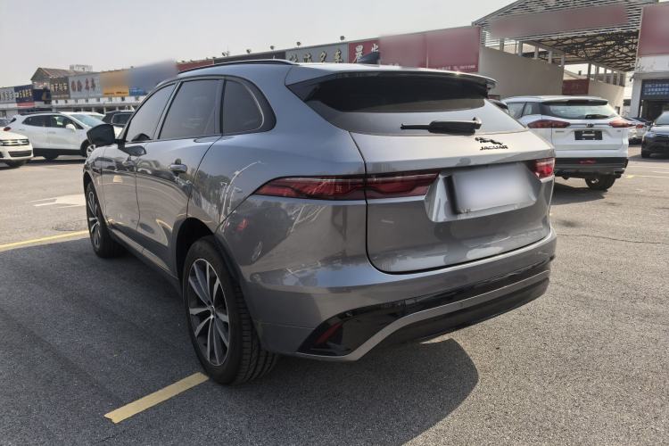 Used Jaguar F-PACE 2024 P250 R-Dynamic SE Exterior 2