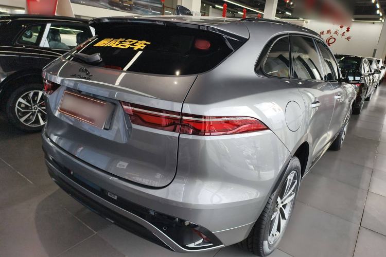 Used Jaguar F-PACE 2024 P250 R-Dynamic SE Exterior 3