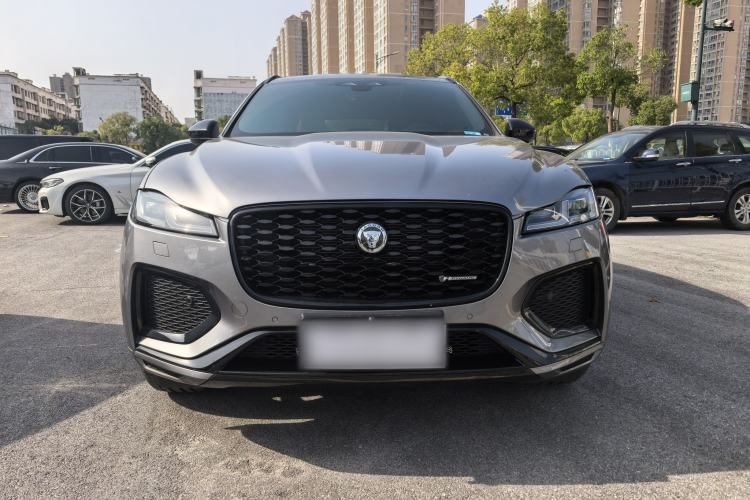 Used Jaguar F-PACE 2024 P250 R-Dynamic SE Exterior 5