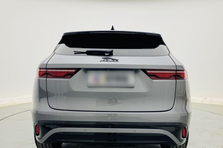 Used Jaguar F-PACE 2024 P250 R-Dynamic SE Exterior 6