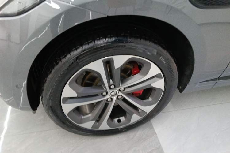 Used Jaguar F-PACE 2024 P250 R-Dynamic HSE Exterior 7