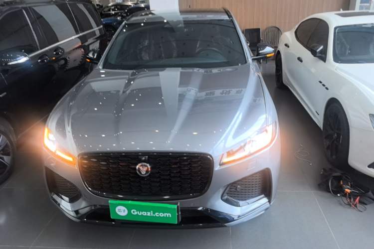 Used Jaguar F-PACE 2024 P400 SPORT Front