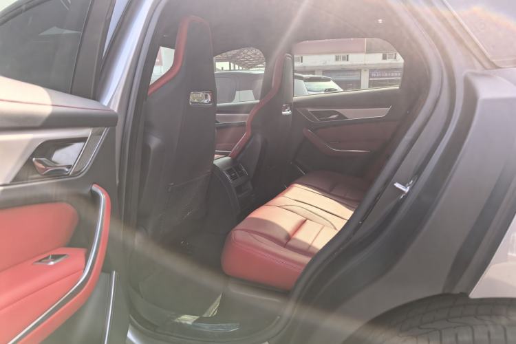 Used Jaguar F-PACE 2024 P250 R-Dynamic SE Interior 3