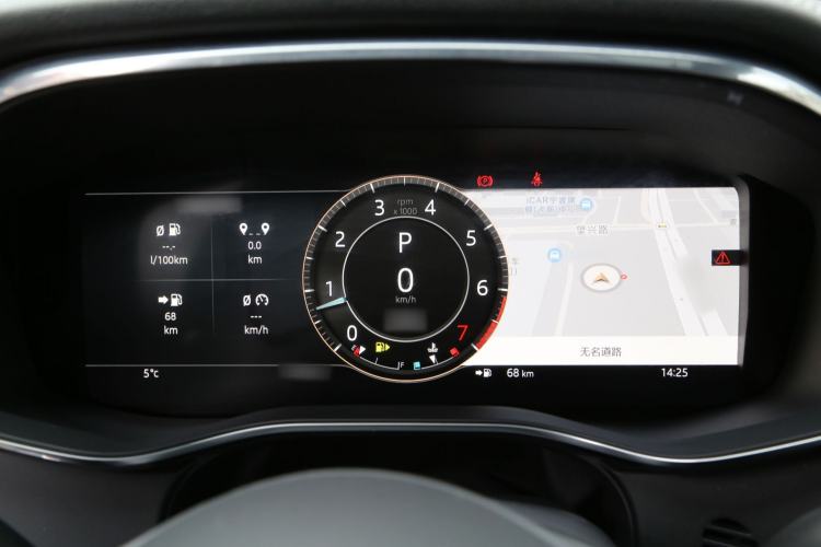 Used Jaguar F-PACE 2024 P250 R-Dynamic SE Interior 5