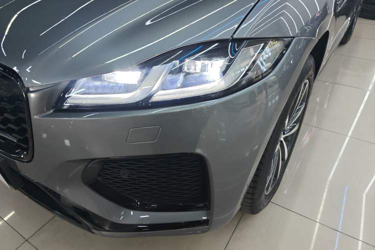 Used Jaguar F-PACE 2024 P250 R-Dynamic SE Left Front Headlight