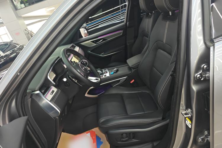 Used Jaguar F-PACE 2024 P250 R-Dynamic SE Left Front Seat