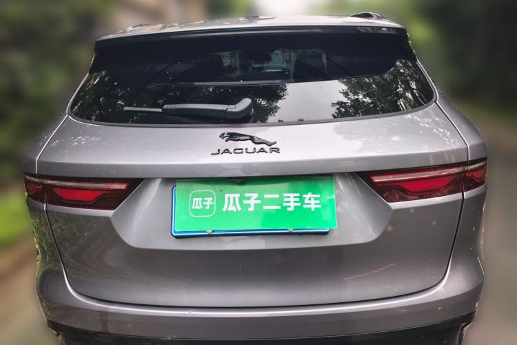 Used Jaguar F-PACE 2024 P250 R-Dynamic SE Rear