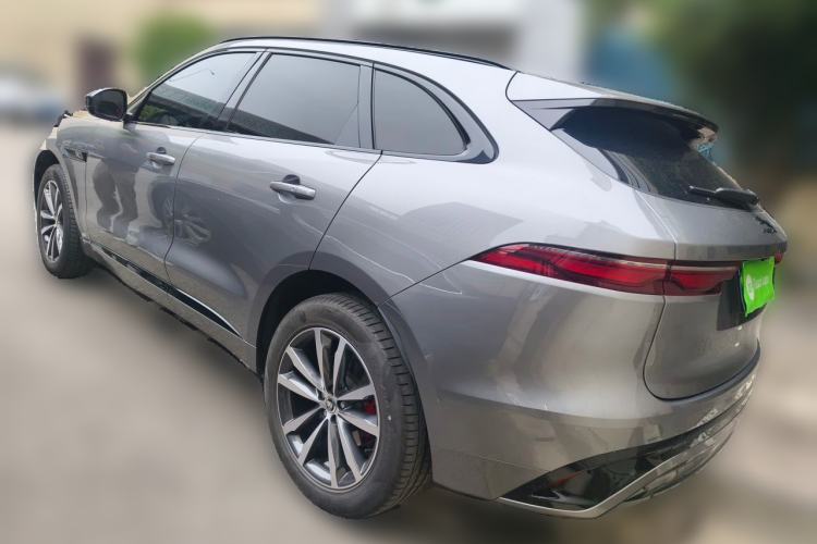 Used Jaguar F-PACE 2024 P250 R-Dynamic SE Rear Left 45 Deg