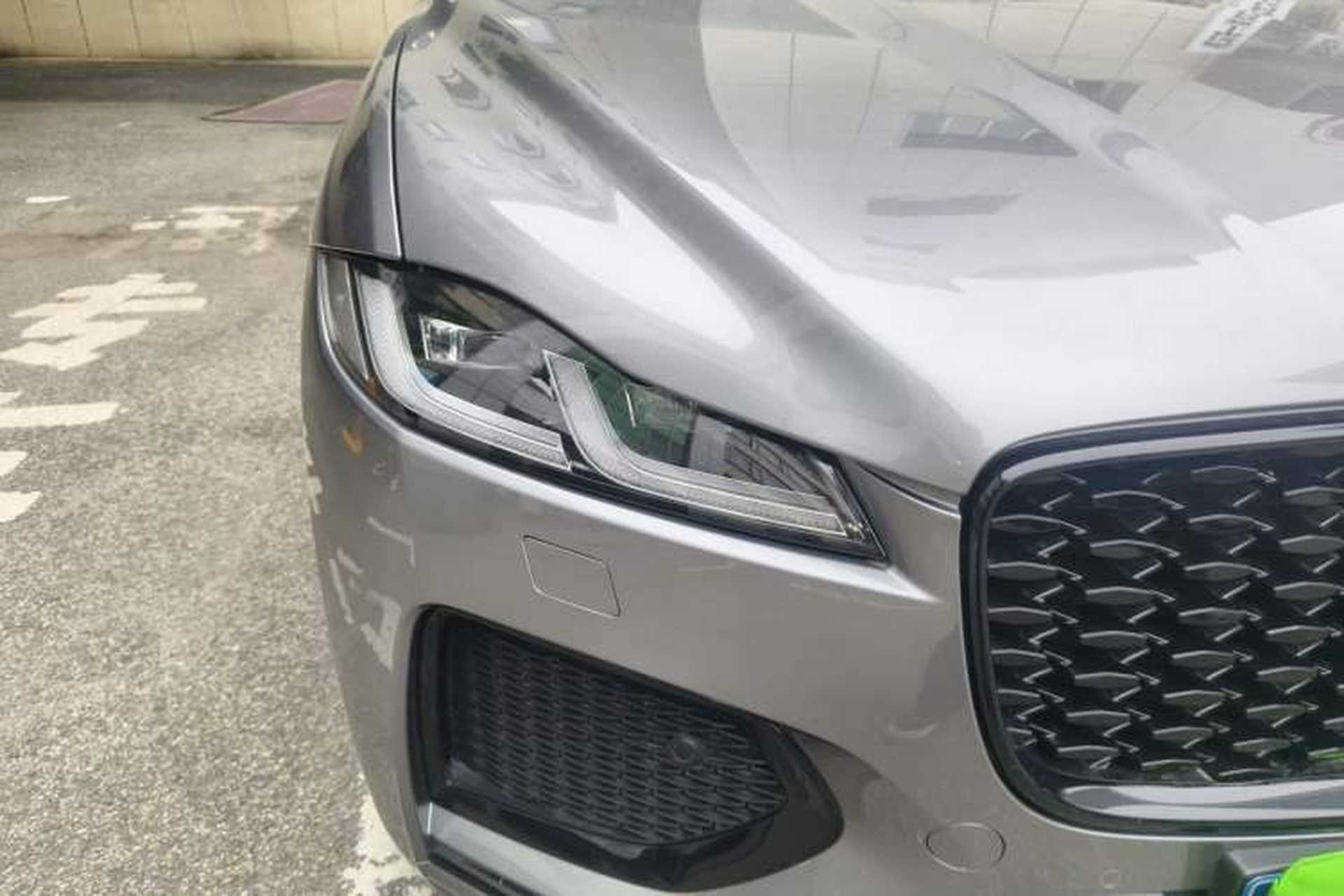 Used Jaguar F-PACE 2024 P250 R-Dynamic SE Right Front Headlight