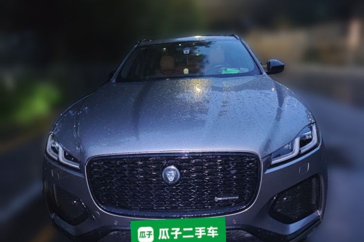 Used Jaguar F-PACE 2024 P250 R-Dynamic SE Front