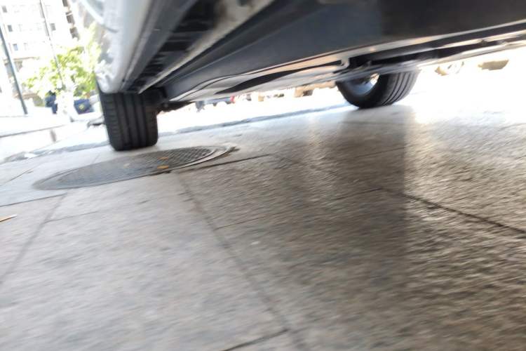 Used Jaguar F-PACE 2024 P250 R-Dynamic HSE Chassis Front Right