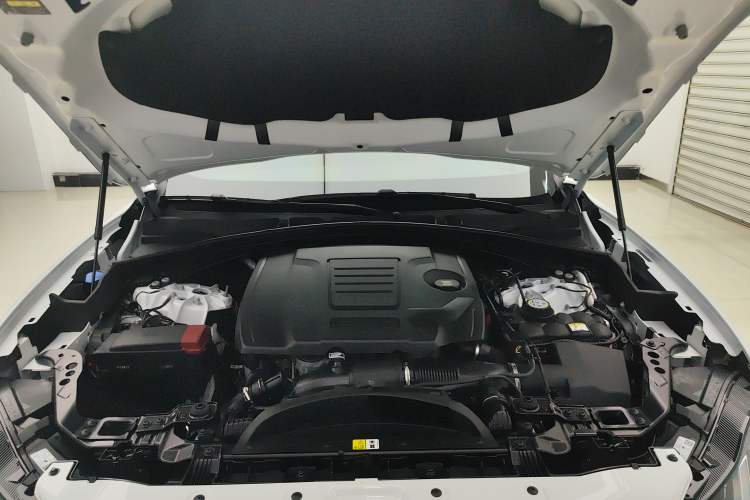 Used Jaguar F-PACE 2024 P250 R-Dynamic SE Engine Bay