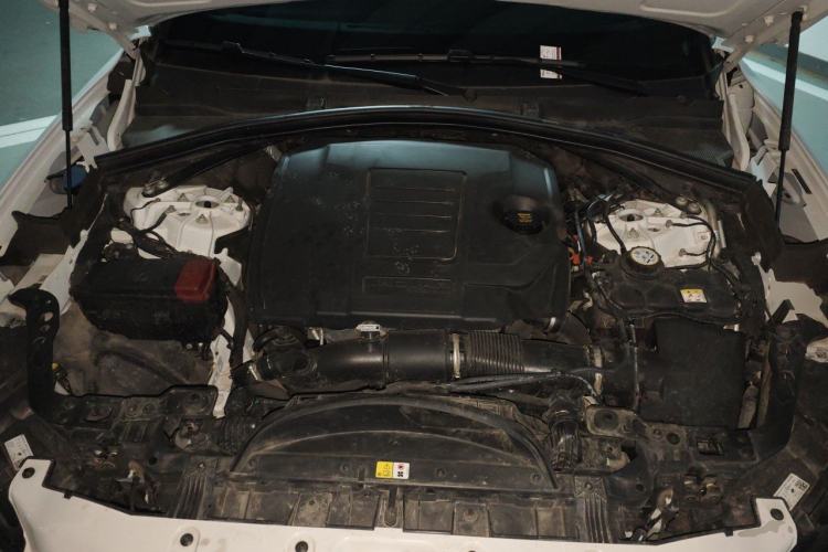 Used Jaguar F-PACE 2024 P250 R-Dynamic SE Engine Bay