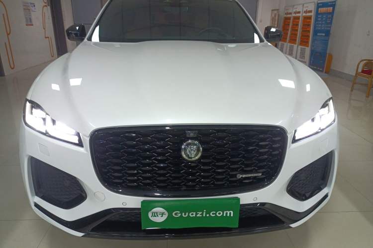 Used Jaguar F-PACE 2024 P250 R-Dynamic HSE Exterior 1
