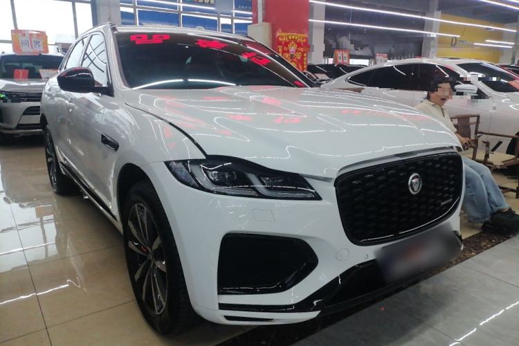 Used Jaguar F-PACE 2024 P250 R-Dynamic SE Exterior 2