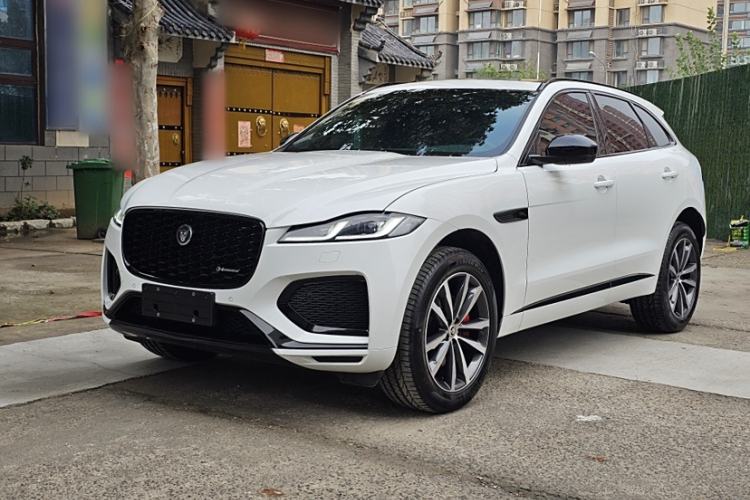 Used Jaguar F-PACE 2024 P250 R-Dynamic SE Exterior 3
