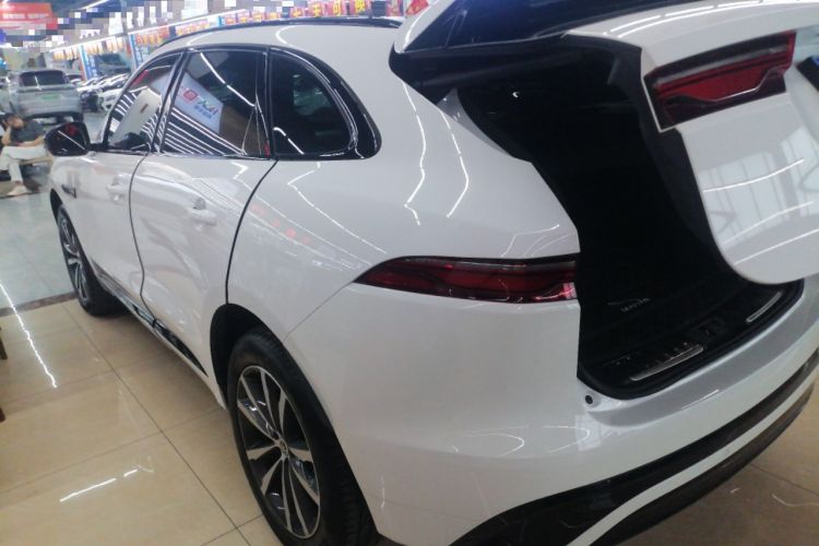 Used Jaguar F-PACE 2024 P250 R-Dynamic SE Exterior 3