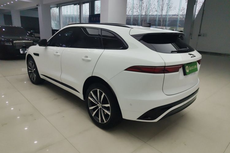 Used Jaguar F-PACE 2024 P250 R-Dynamic SE Exterior 3