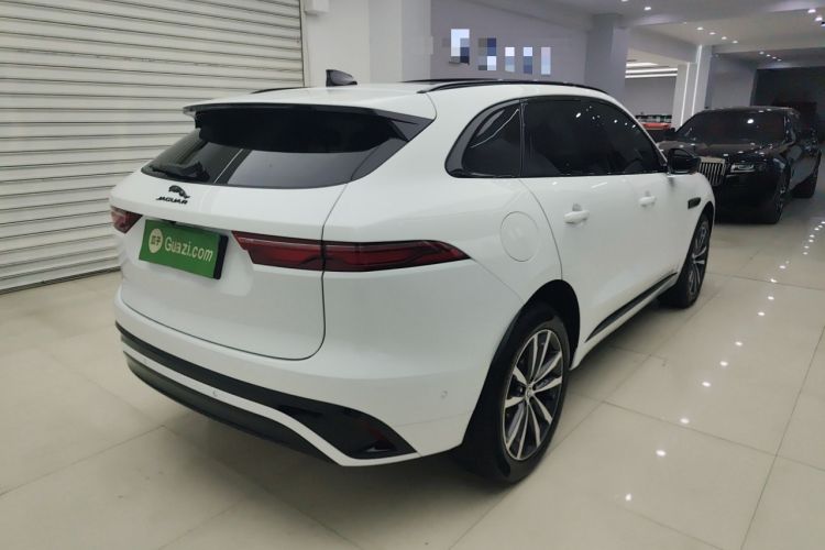 Used Jaguar F-PACE 2024 P250 R-Dynamic SE Exterior 5