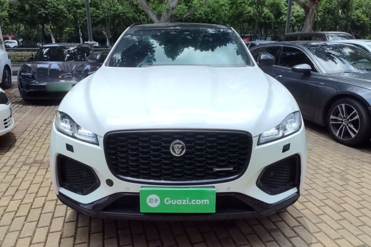 Used Jaguar F-PACE 2024 P250 R-Dynamic SE Front