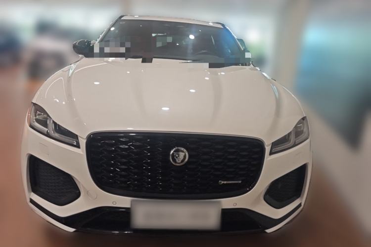 Used Jaguar F-PACE 2024 P250 R-Dynamic SE Front
