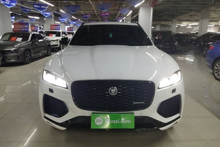 Used Jaguar F-PACE 2024 P250 R-Dynamic SE Front