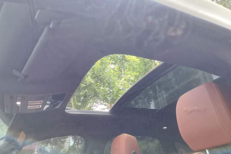 Used Jaguar F-PACE 2024 P250 R-Dynamic SE Headliner