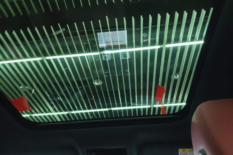 Used Jaguar F-PACE 2024 P250 R-Dynamic SE Headliner
