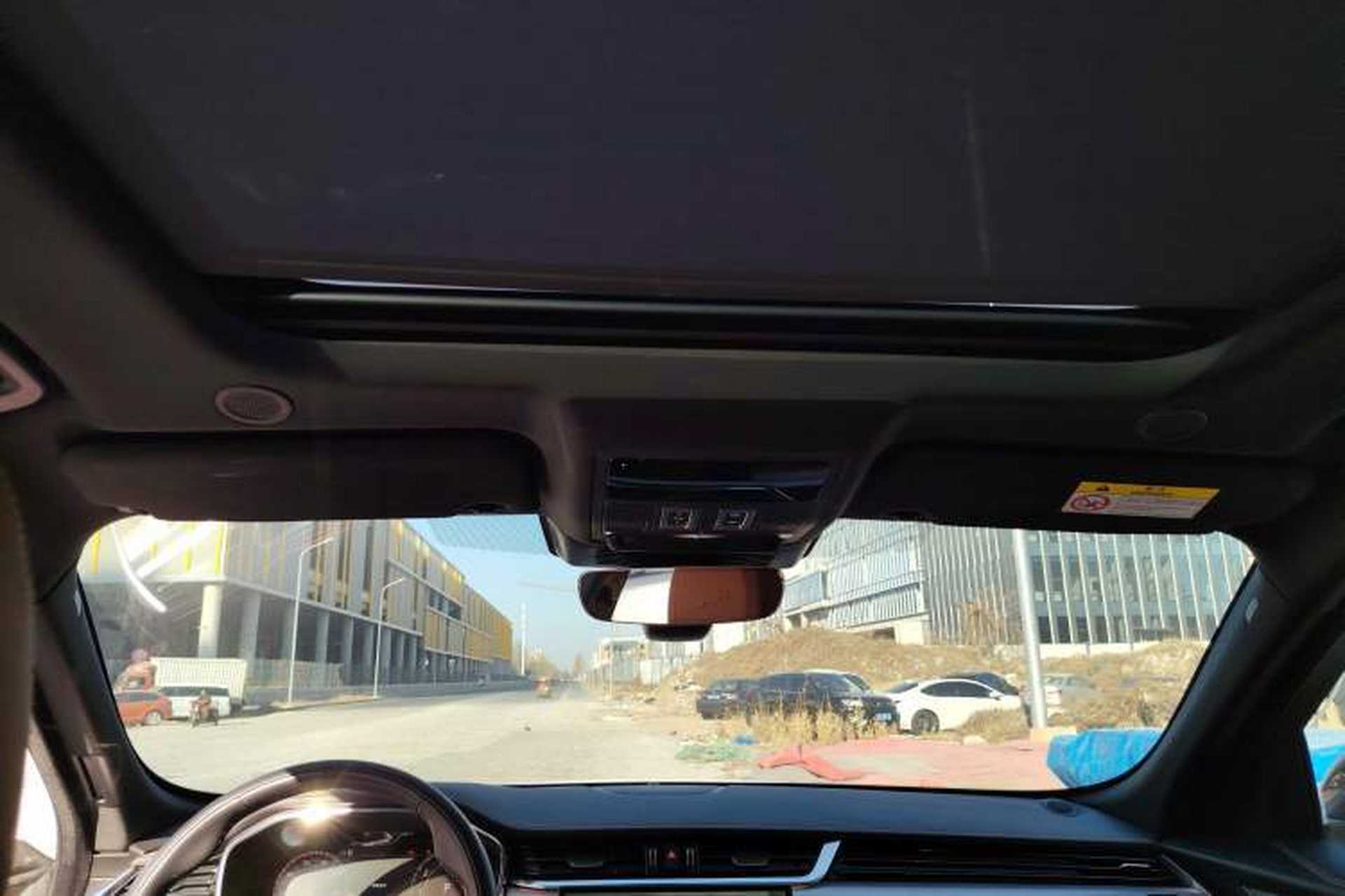 Used Jaguar F-PACE 2024 P250 R-Dynamic SE Headliner