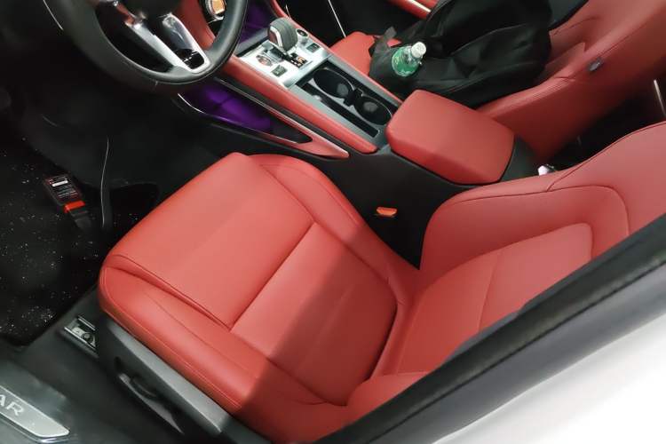 Used Jaguar F-PACE 2024 P250 R-Dynamic SE Left Front Seat