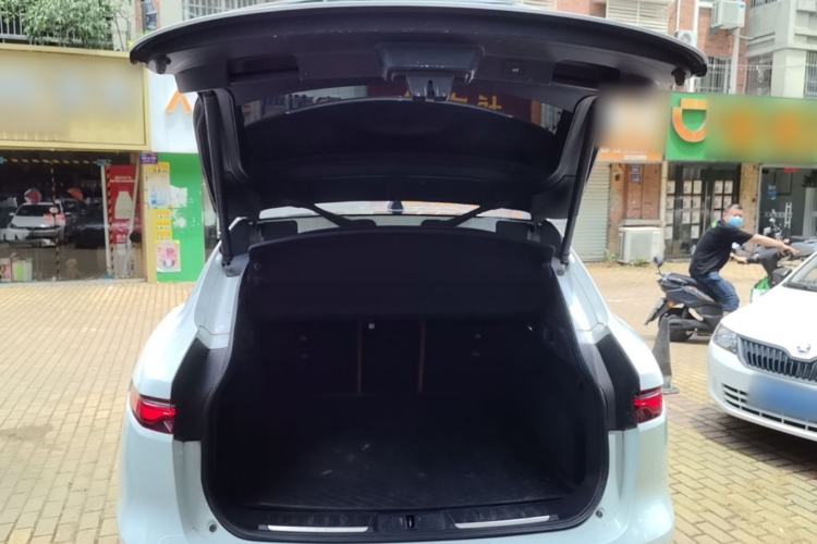 Used Jaguar F-PACE 2024 P250 R-Dynamic SE Trunk