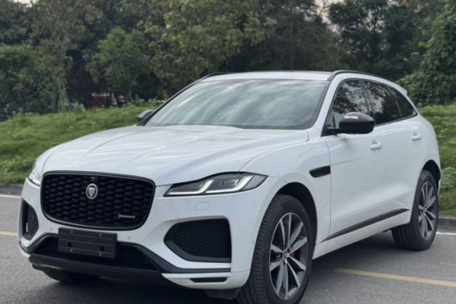 Used Jaguar F-PACE 2025 P250 R-Dynamic SE