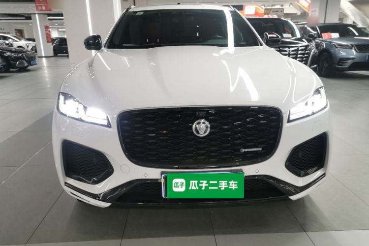 Used Jaguar F-PACE 2025 P250 R-Dynamic SE Front