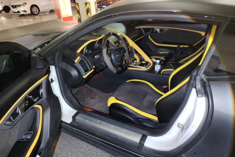 Used Jaguar F-TYPE 2015 3.0 SC Hardtop Version Driver Seat