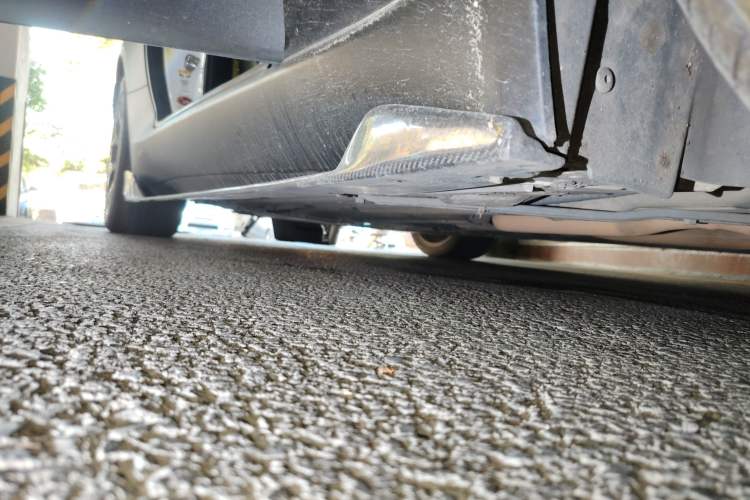 Used Jaguar F-TYPE 2015 3.0 SC Hardtop Version Right Side Sill