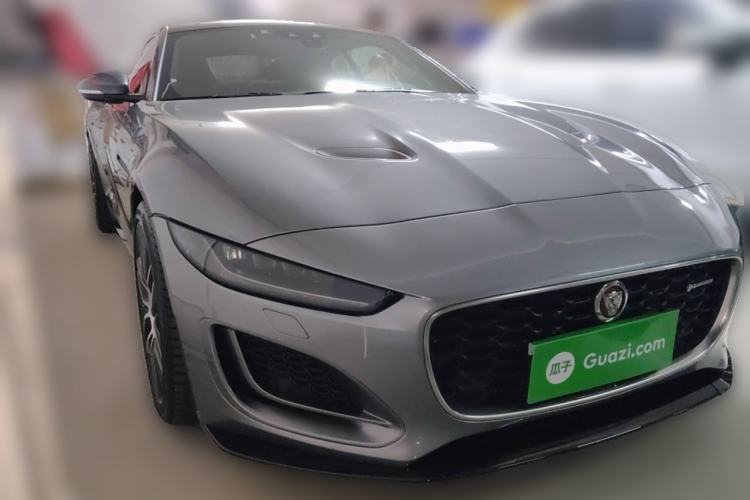 Used Jaguar F-TYPE 2021 P380 All-Wheel-Drive R-Dynamic Hardtop Version Front Right 45 Deg
