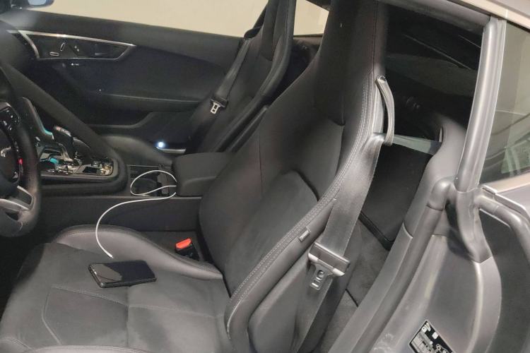Used Jaguar F-TYPE 2021 P380 All-Wheel-Drive R-Dynamic Hardtop Version Left Rear Seat