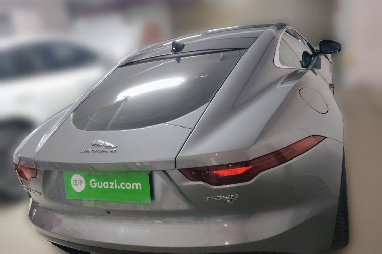 Used Jaguar F-TYPE 2021 P380 All-Wheel-Drive R-Dynamic Hardtop Version Rear