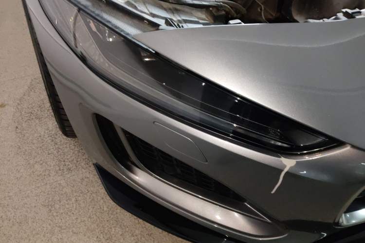 Used Jaguar F-TYPE 2021 P380 All-Wheel-Drive R-Dynamic Hardtop Version Right Front Headlight
