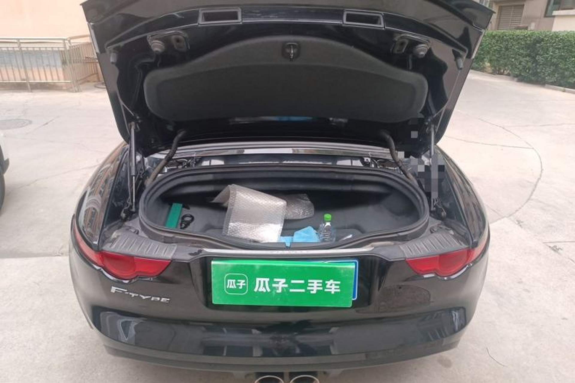 Used Jaguar F-TYPE 2013 3.0 SC Convertible Edition Trunk