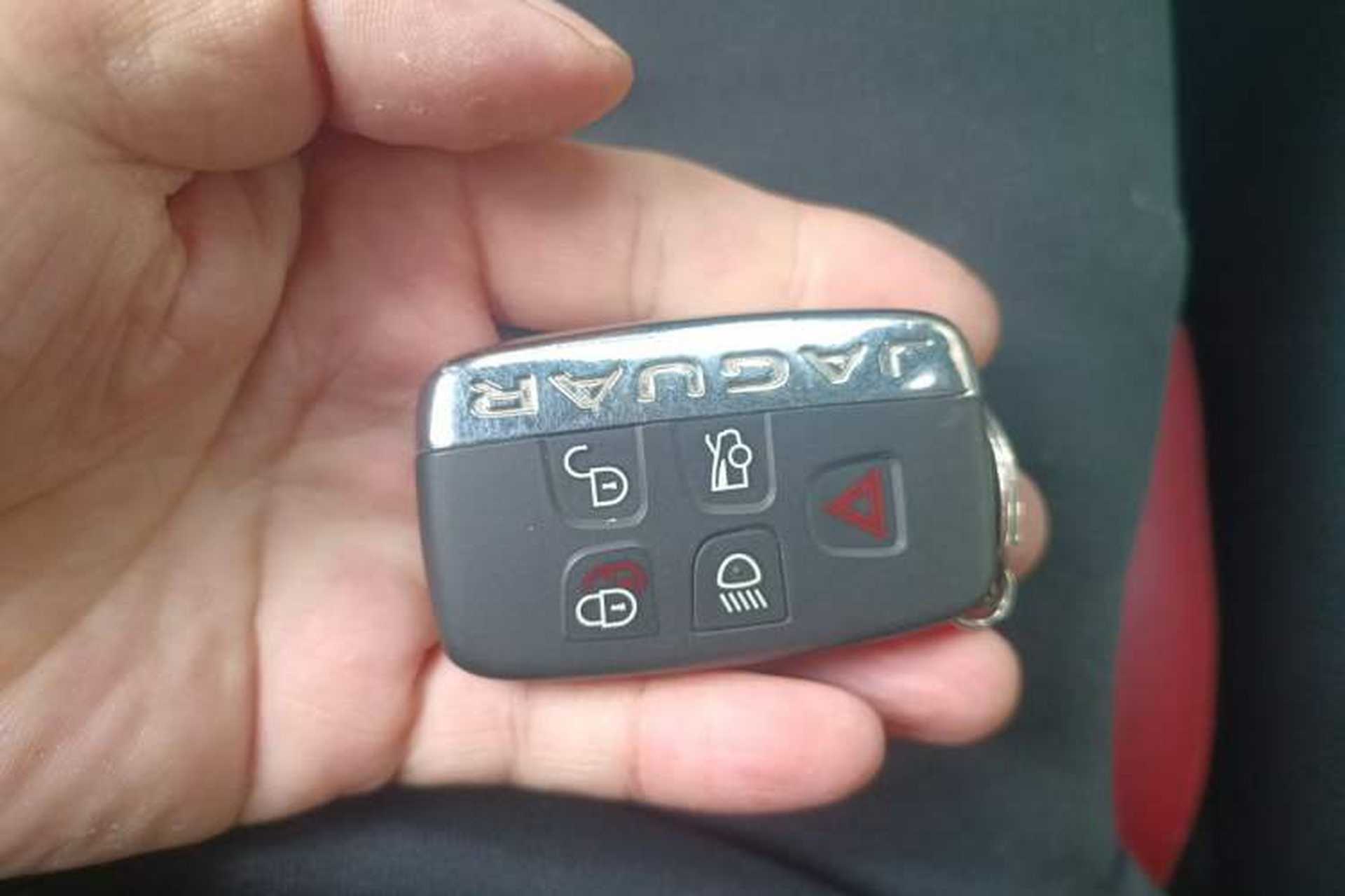 Used Jaguar F-TYPE 2013 3.0 SC Convertible Edition Vehicle Key