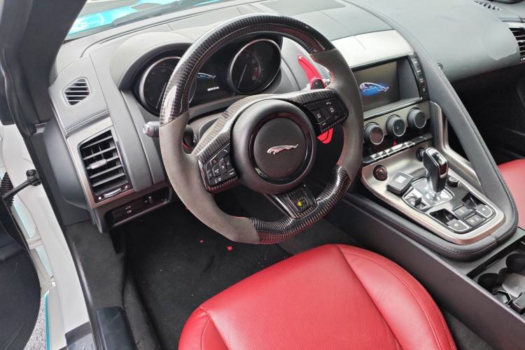 Used Jaguar F-TYPE 2013 3.0 SC Convertible Edition Center Console