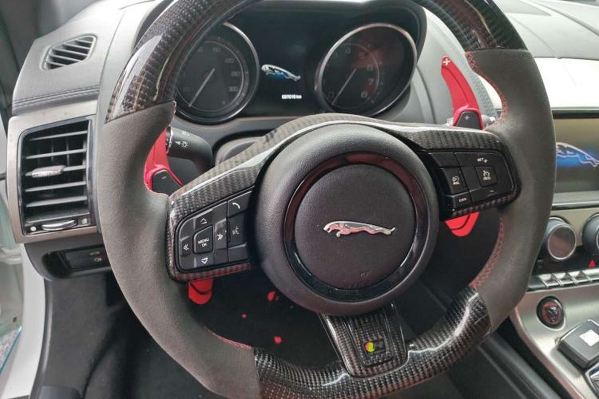 Used Jaguar F-TYPE 2013 3.0 SC Convertible Edition Steering Wheel