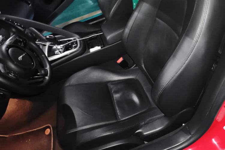 Used Jaguar F-TYPE 2013 3.0 SC Convertible Edition Left Front Seat