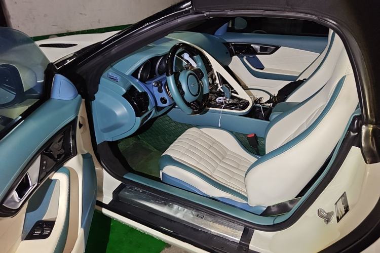 Used Jaguar F-TYPE 2013 3.0 SC Convertible Edition Driver Seat
