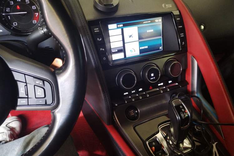 Used Jaguar F-TYPE 2015 3.0 SC Hardtop Version Audio And AC Panel
